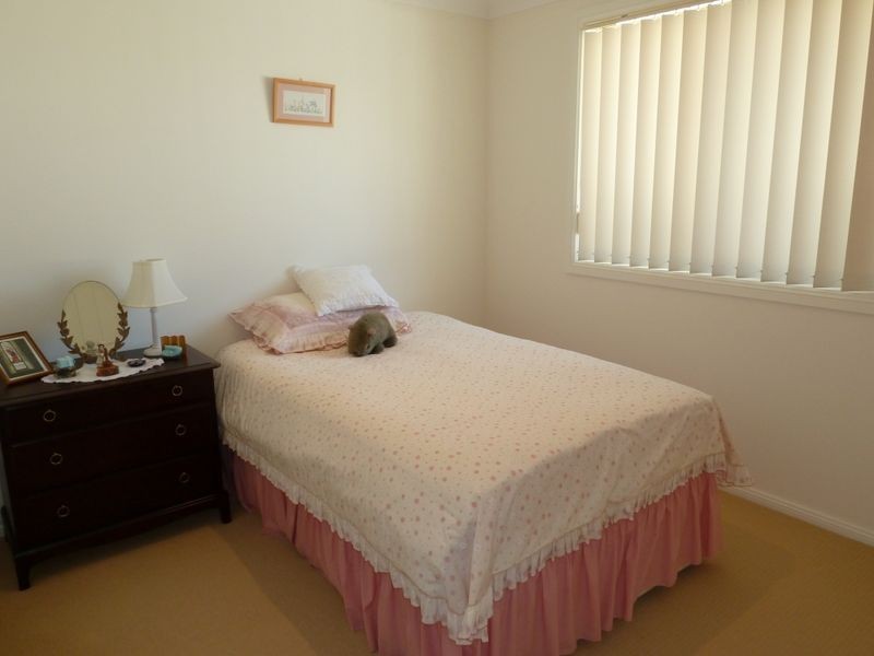 1/3 Michaela Place, Forster NSW 2428