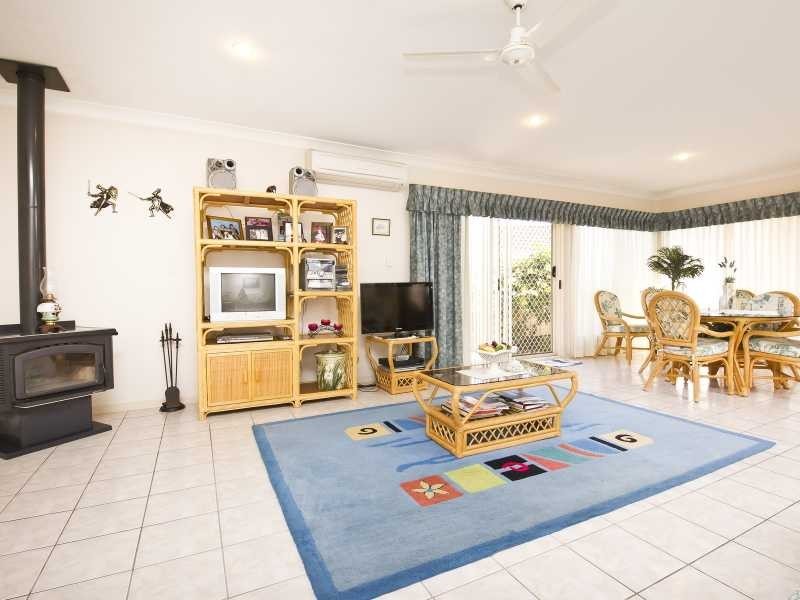 3 Bramble Parade, Tuncurry NSW 2428