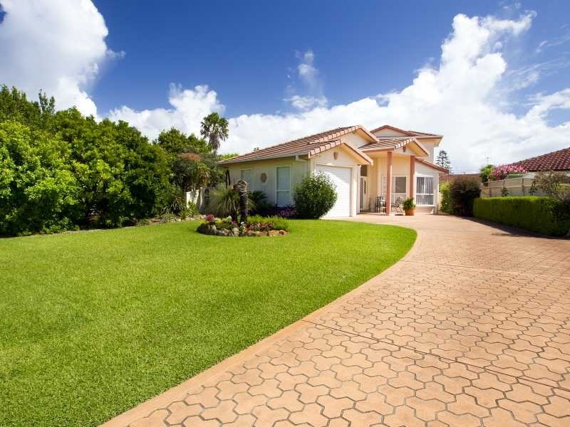 3 Bramble Parade, Tuncurry NSW 2428