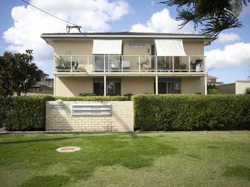 2/27 Parkes Street, Tuncurry NSW 2428
