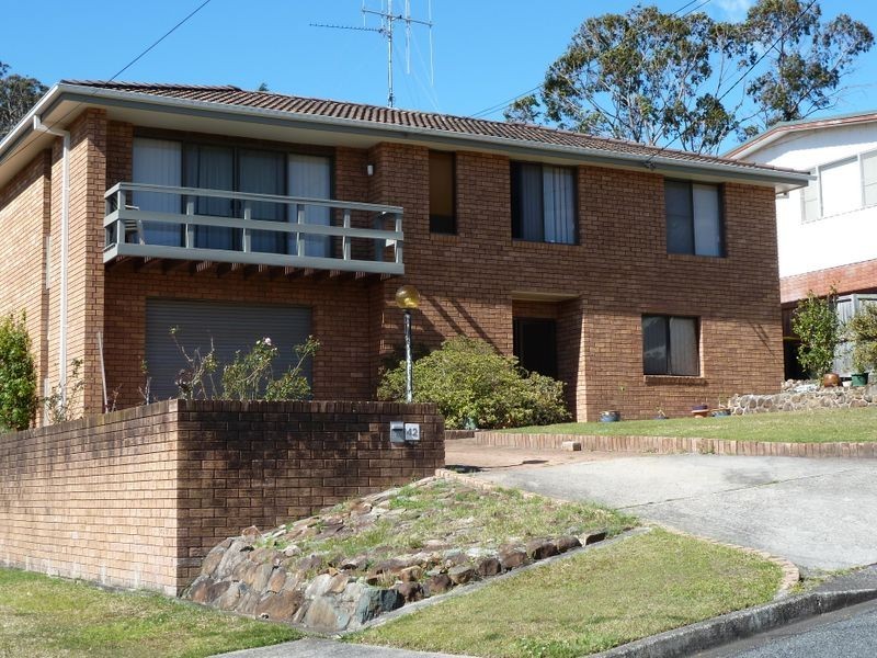42 Surfview Avenue, Forster NSW 2428