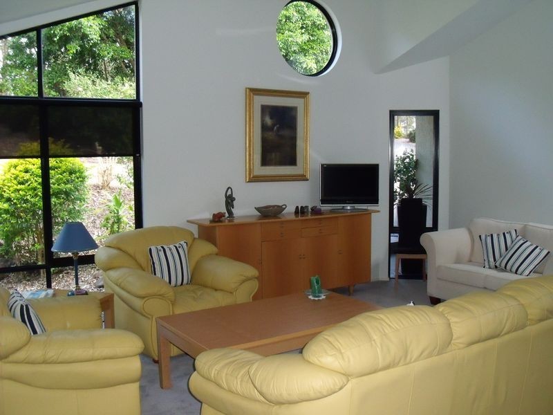 7 Woodlands Drive, Hallidays Point NSW 2430
