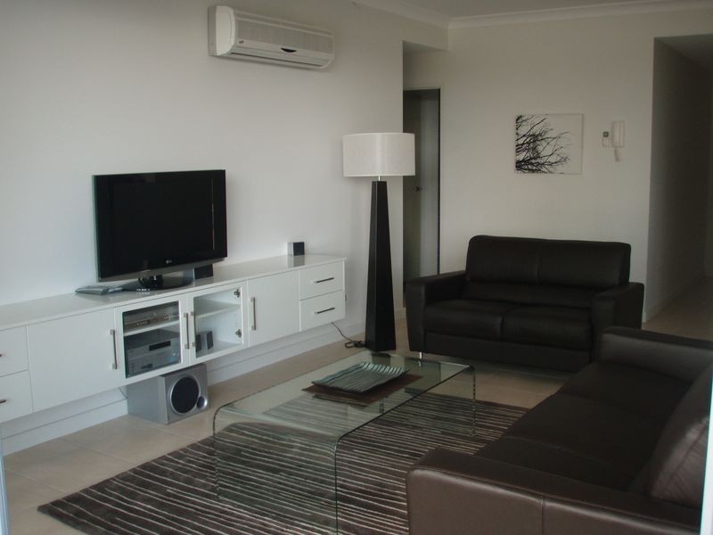 1/152-156 Little Street ‘Reflections’, Forster NSW 2428