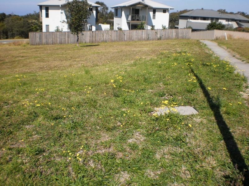 6 Pearl Place, Diamond Beach NSW 2430