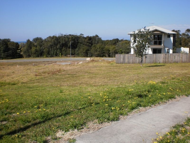 6 Pearl Place, Diamond Beach NSW 2430