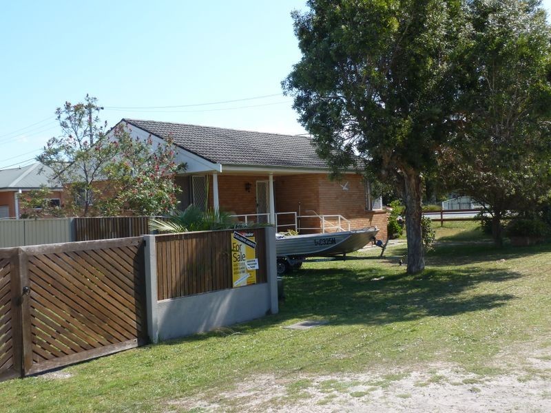 55 Manning Street, Tuncurry NSW 2428