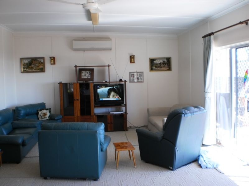 45 High Street, Hallidays Point NSW 2430