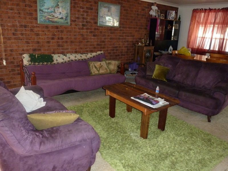 11 Treeview Place, Forster NSW 2428