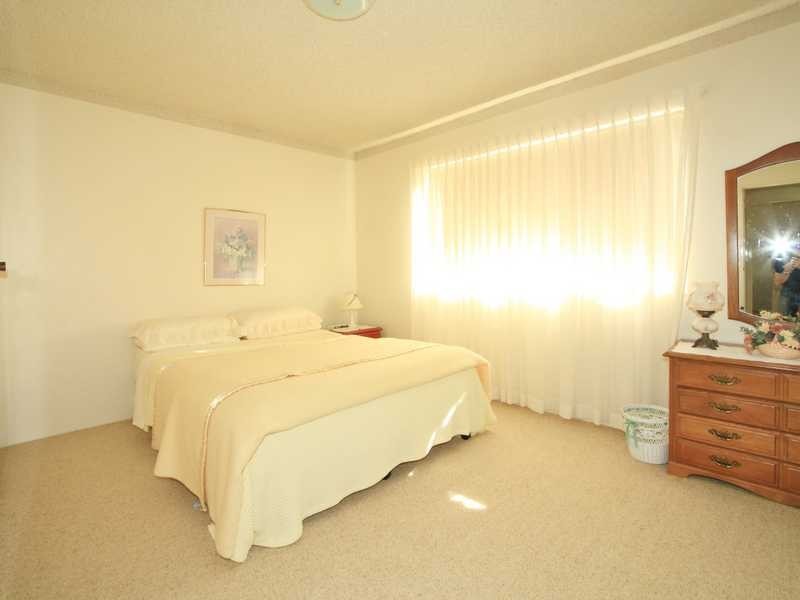 2/12 Taree Street ‘Parklane’, Tuncurry NSW 2428
