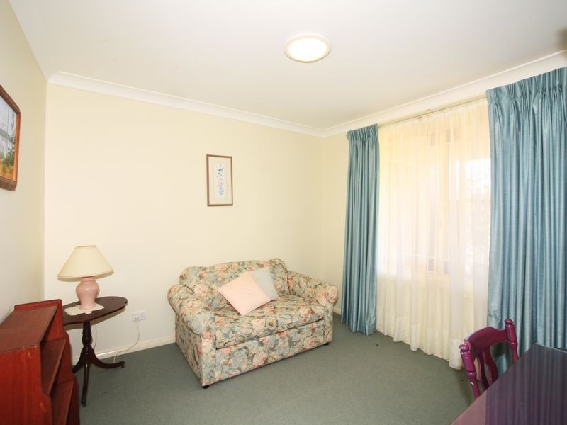 106 Taree Street, Tuncurry NSW 2428