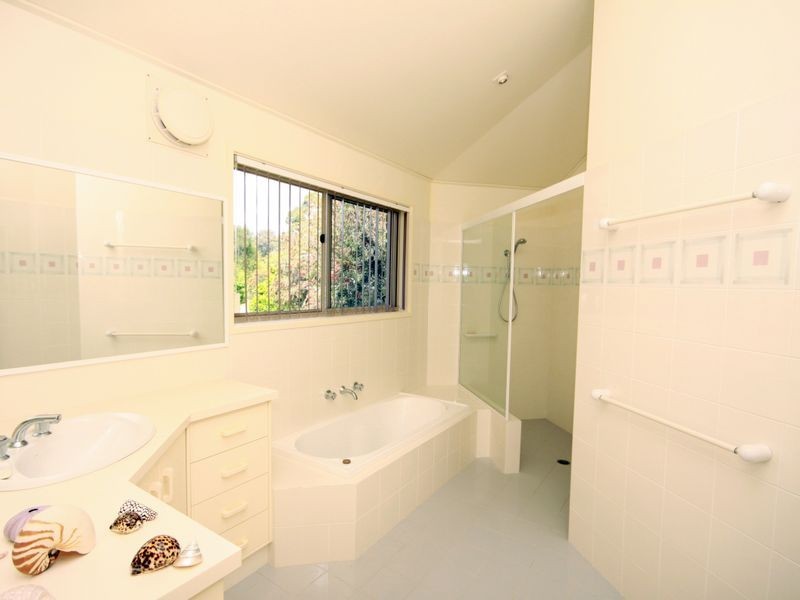 Hallidays Point NSW 2430