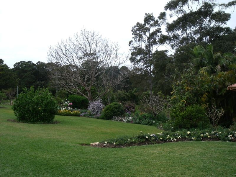 Hallidays Point NSW 2430