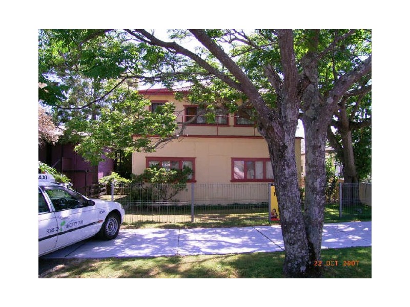 4/21 Helen St, Forster NSW 2428