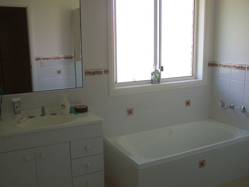 1/37 Akala Avenue, Forster NSW 2428