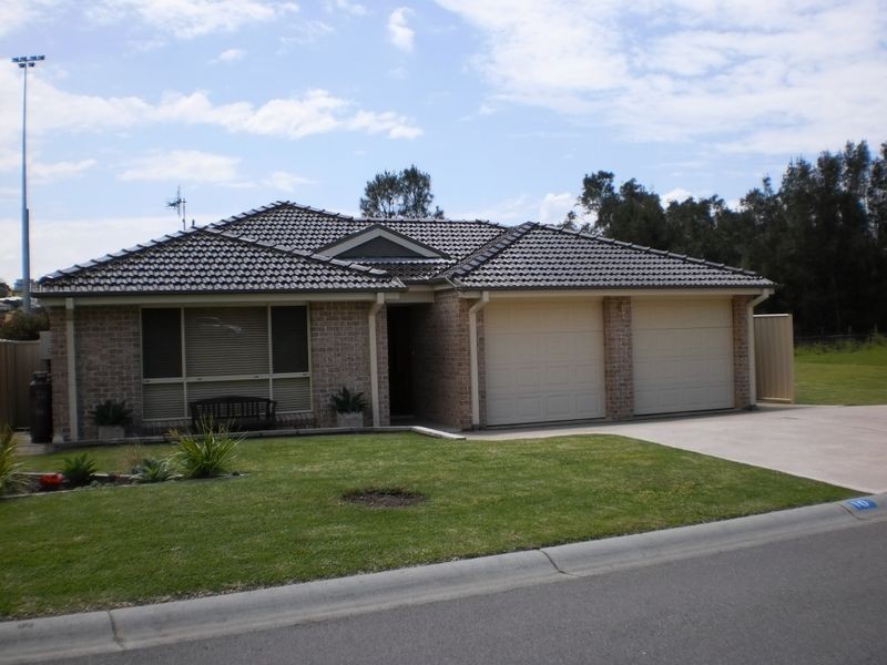 10 Laguna Court, Hallidays Point NSW 2430