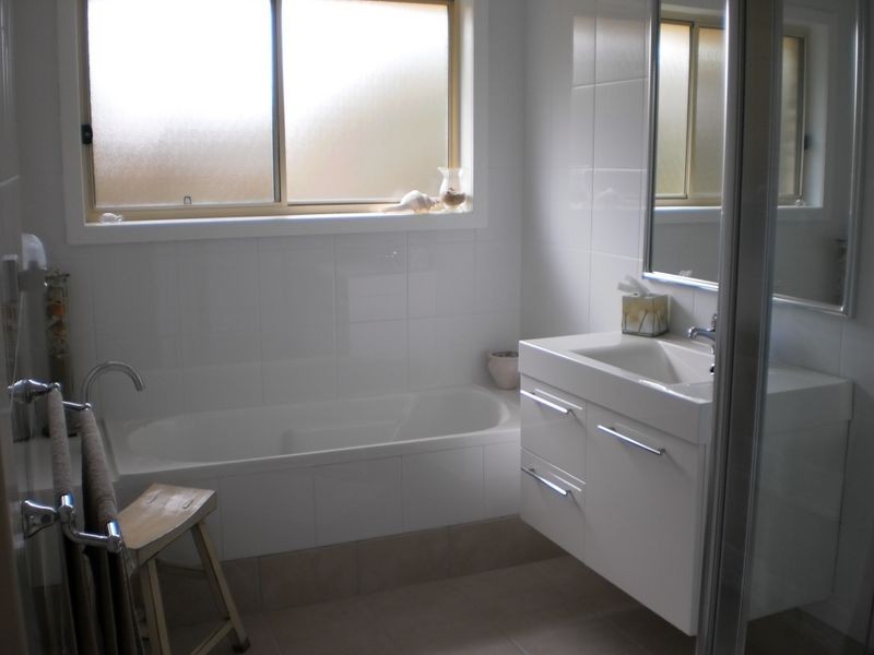10 Laguna Court, Hallidays Point NSW 2430