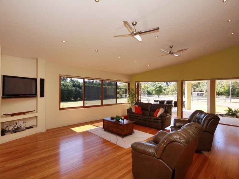 15 Fleeting Place, Tuncurry NSW 2428