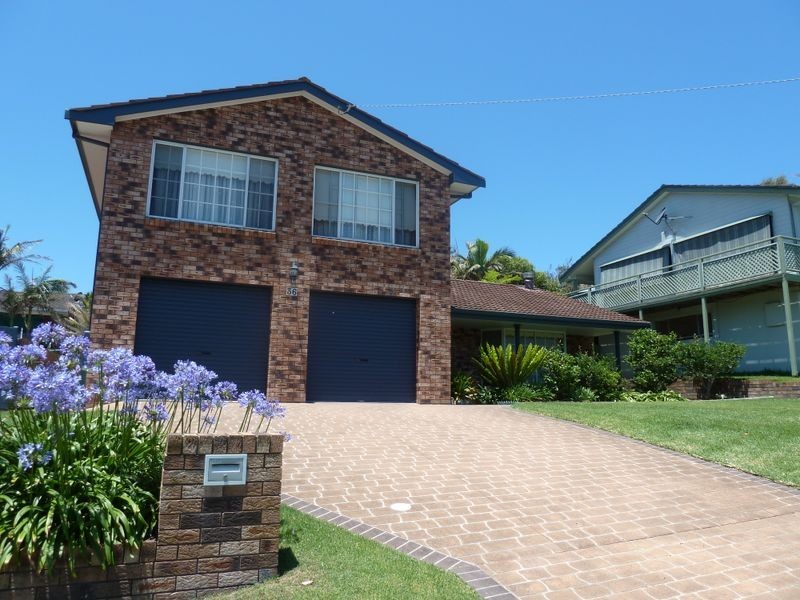 36 Lakeview Crescent, Forster NSW 2428