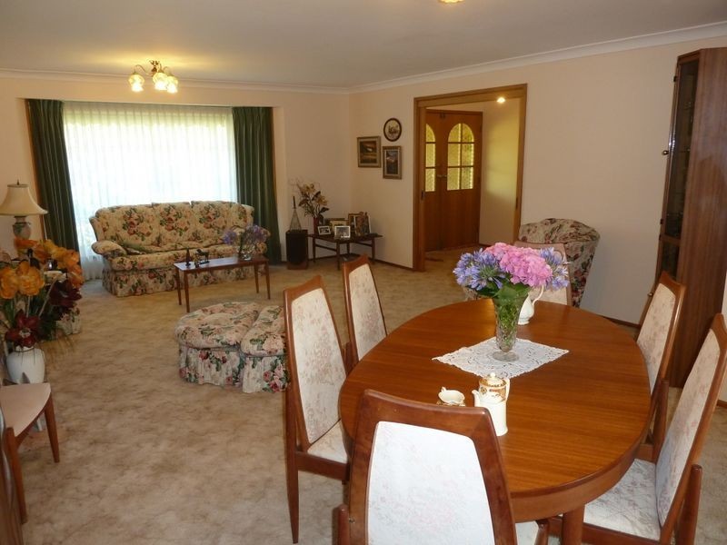 36 Lakeview Crescent, Forster NSW 2428