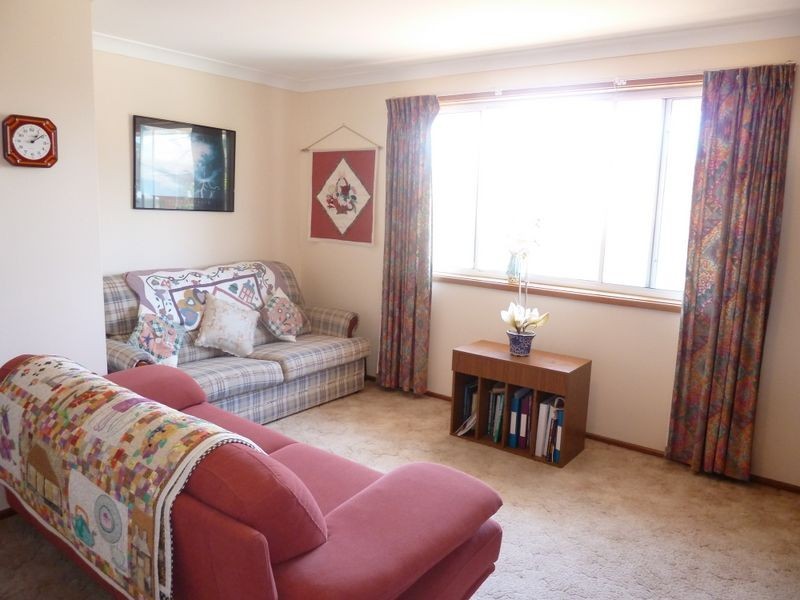 36 Lakeview Crescent, Forster NSW 2428