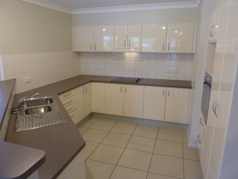 1/58 Hind Avenue, Forster NSW 2428