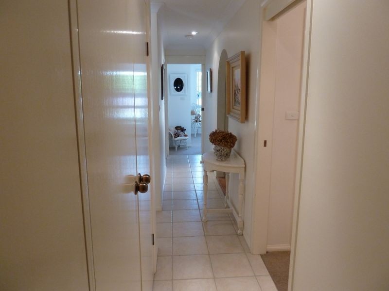 8 Palmway Crescent, Tuncurry NSW 2428