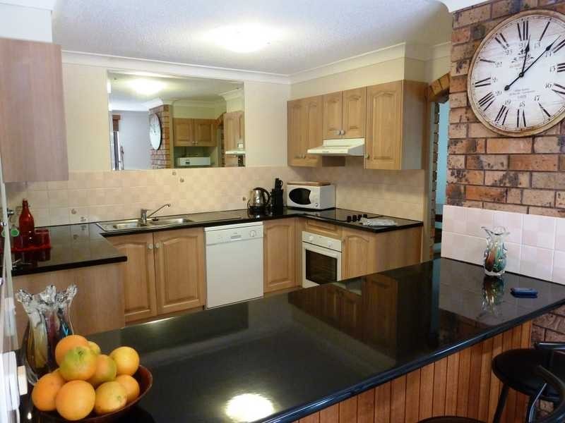 1/72 Little Street ‘Renas Court’, Forster NSW 2428