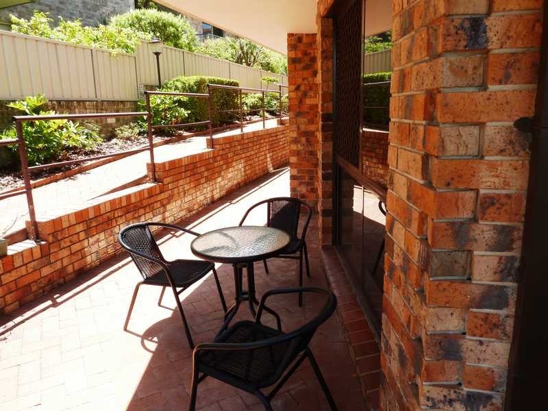 1/72 Little Street ‘Renas Court’, Forster NSW 2428