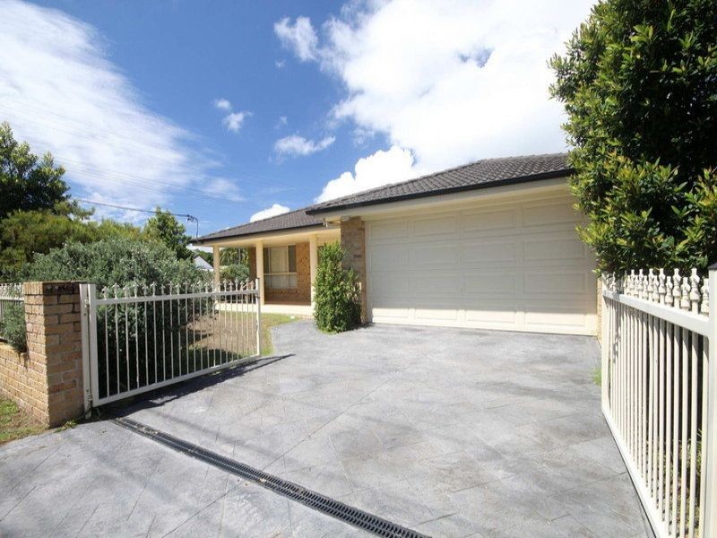 1/18 Strand Street, Forster NSW 2428