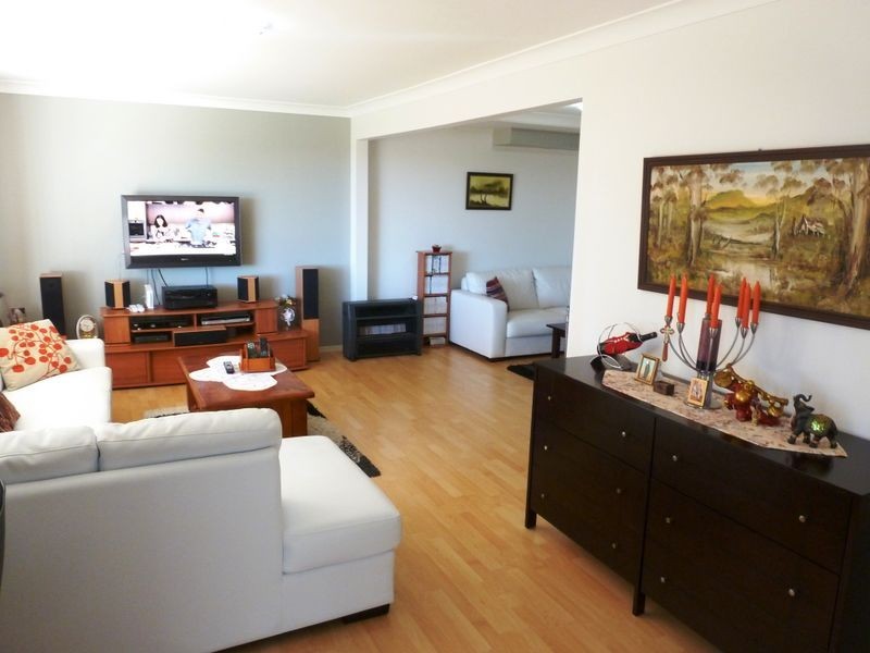 38 South St, Forster NSW 2428