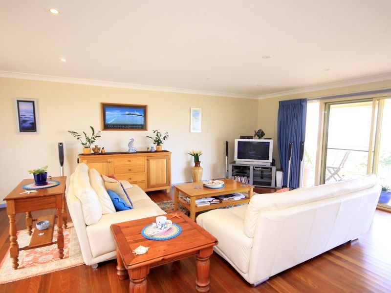 25 Palm Road, Forster NSW 2428