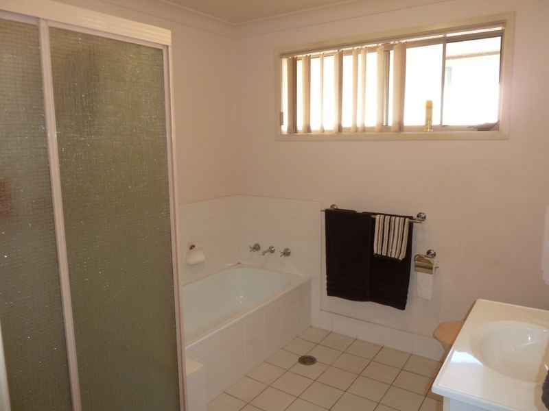 144 Green Point Drive, Green Point NSW 2428