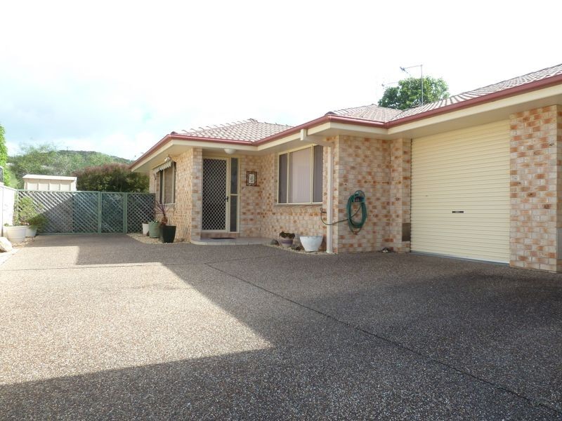 2/7 Burke Close, Forster NSW 2428