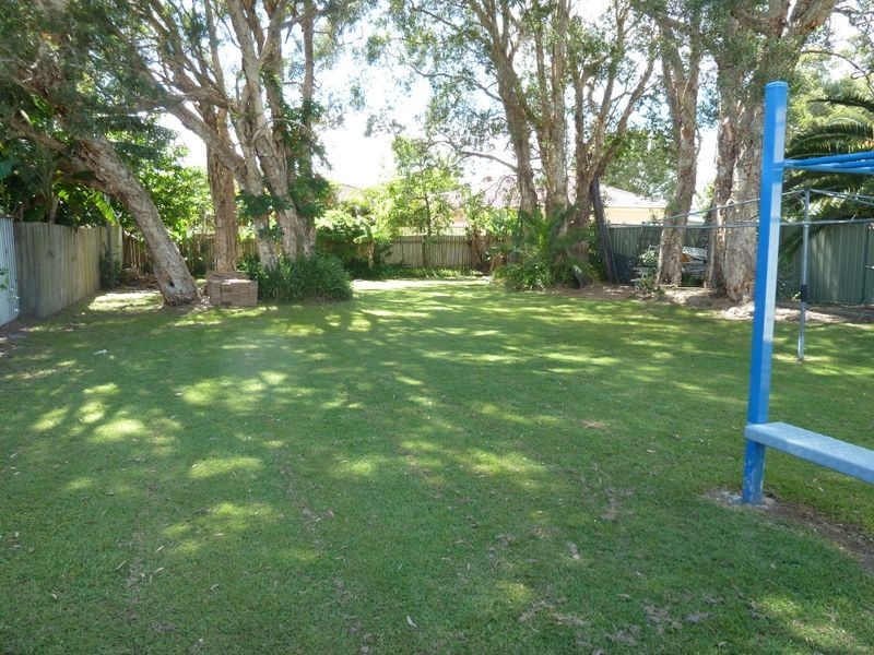 43 Manning Street, Tuncurry NSW 2428