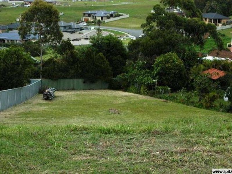 10 Belton Way, Forster NSW 2428