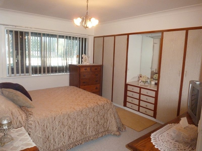 76 The Lakesway, Forster NSW 2428