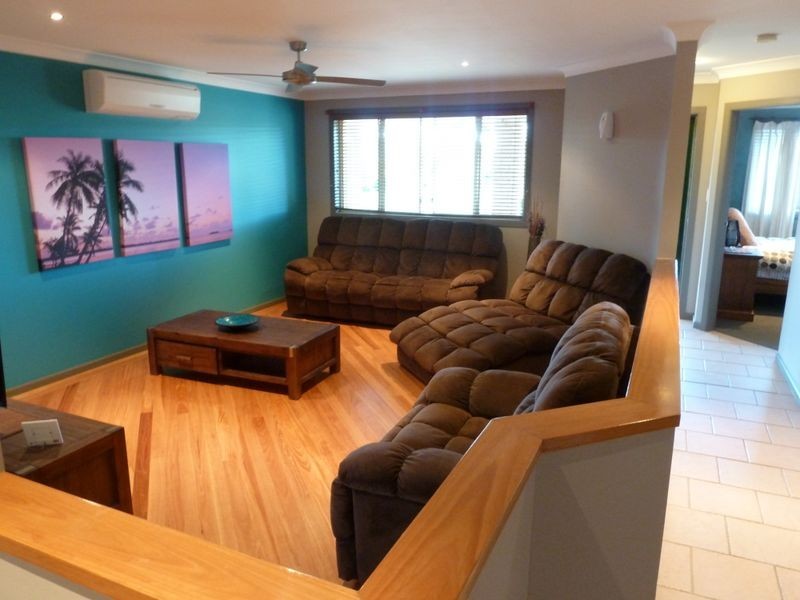 35 Grandis Drive, Tuncurry NSW 2428