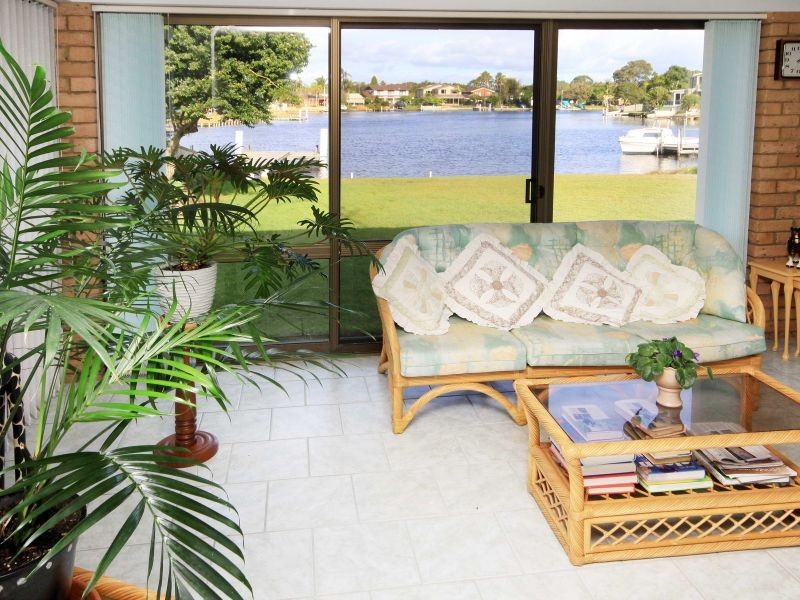 68 Taree Street, Tuncurry NSW 2428