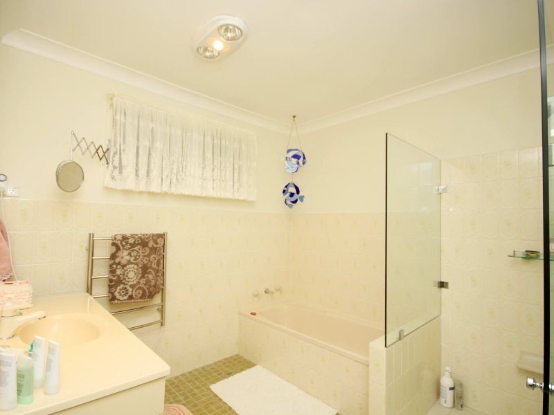 68 Taree Street, Tuncurry NSW 2428