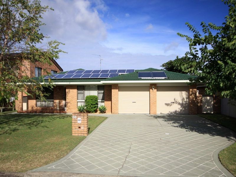68 Taree Street, Tuncurry NSW 2428