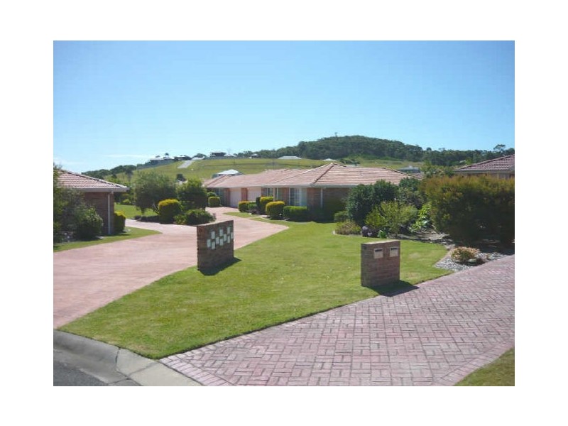 1/8 Wills Court, Forster NSW 2428