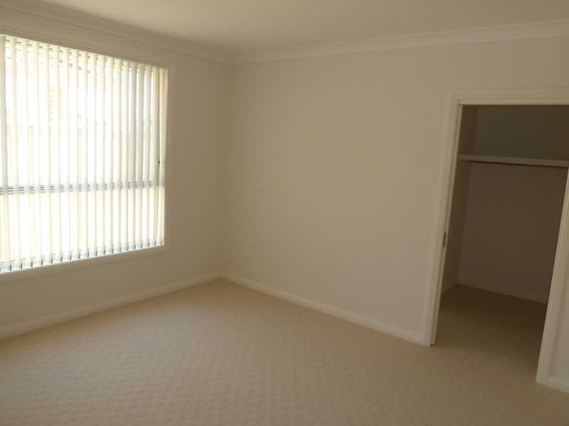 1/23 Robina Grove, Forster NSW 2428