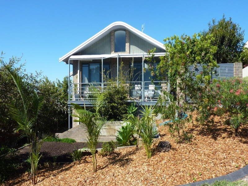 3 Affleck Close, Forster NSW 2428