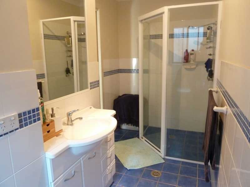 2/34 Surfview Avenue, Forster NSW 2428