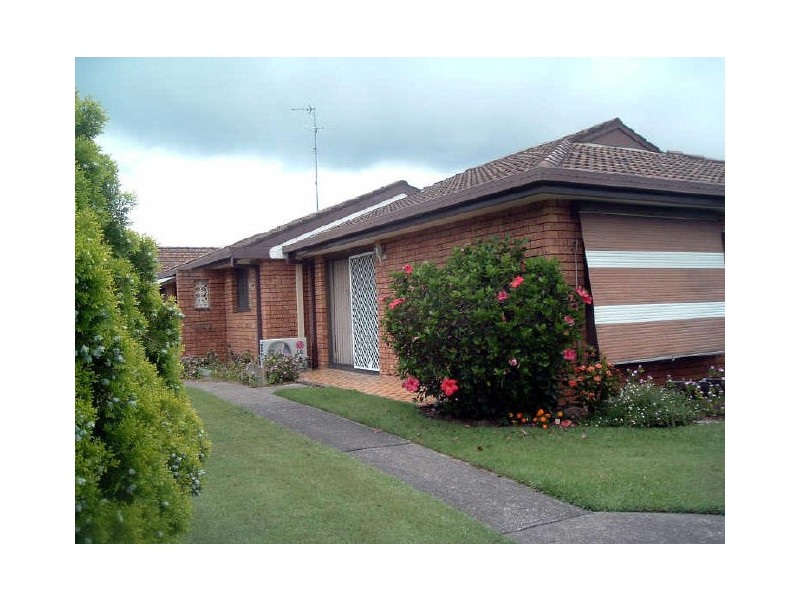 1/4 Cross Street, Forster NSW 2428