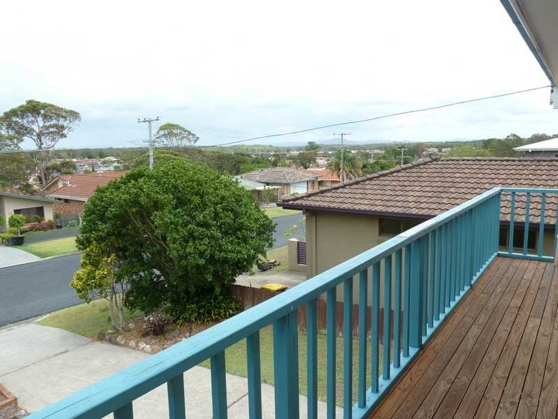 14 Pindari Road, Forster NSW 2428