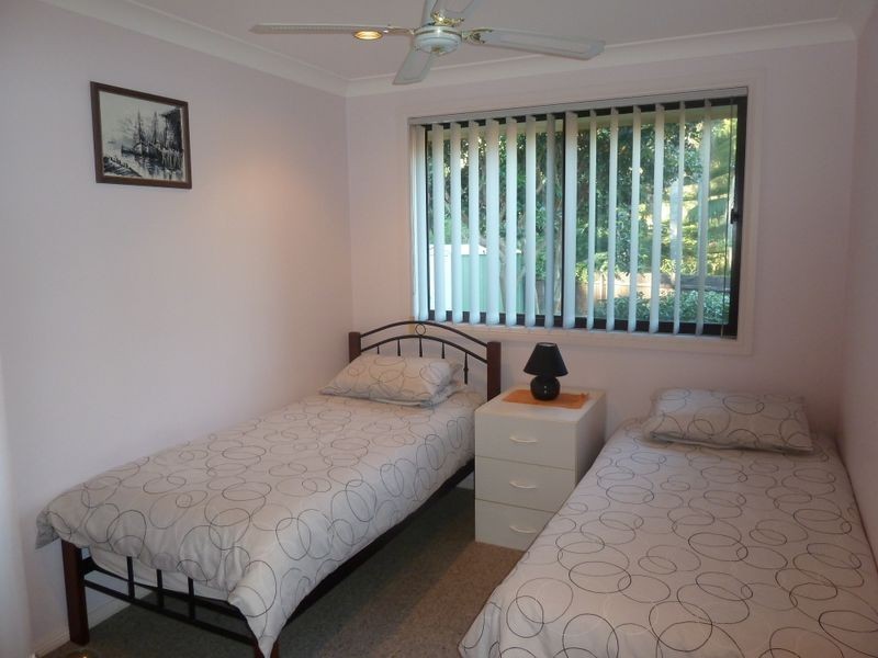 6 Montego Pl, Tuncurry NSW 2428