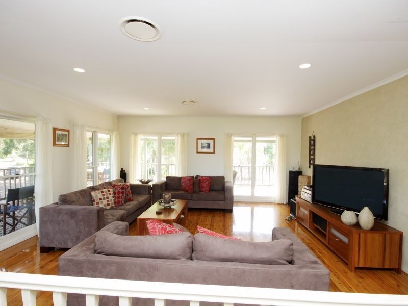 11 Riverview Place, Tuncurry NSW 2428