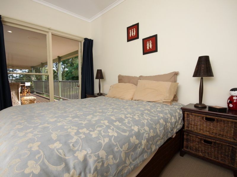 11 Riverview Place, Tuncurry NSW 2428
