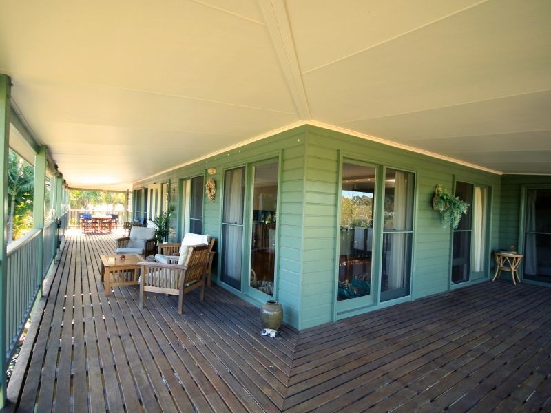 11 Riverview Place, Tuncurry NSW 2428